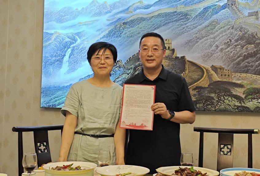 岁月如歌，致敬芳华(图2)